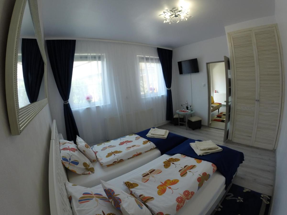 Color Home Hermannstadt Екстериор снимка